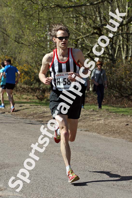 Mens ERRA 12 Stage Road Relay, Sutton Park, Sutton Coldfield, Birmingham. Photo: David T. Hewitson/Sports for All Pics